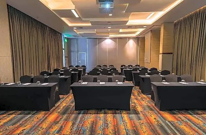 Somerset Salcedo Makati 3*